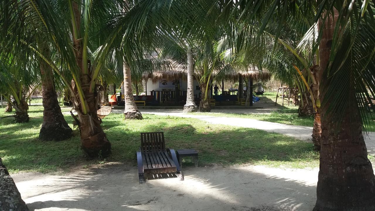 Peace & Love Beach Club Roxas  Extérieur photo